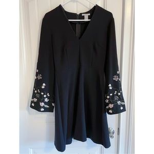 H&M Fit flare dress w embroidered flower